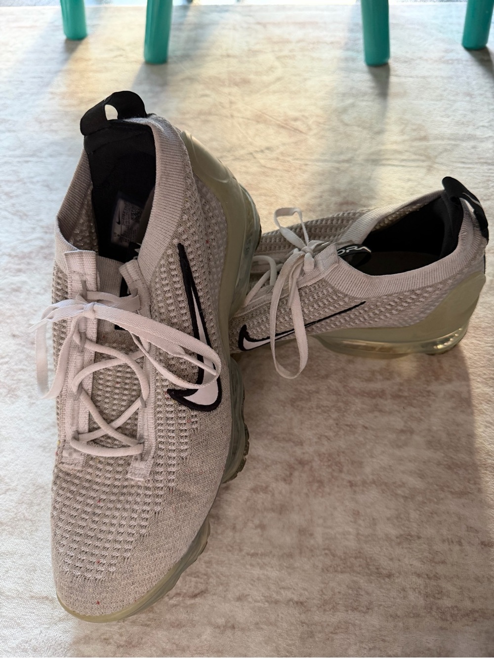 Nike vapormax Light Gray and Black Flyknit Air Bubble Sneakers